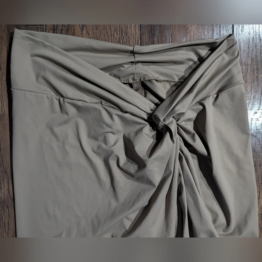 SKIMS Signature Recycled Swim Sarong Skirt Desert Sand/Tan Womens Size 3X NWT!